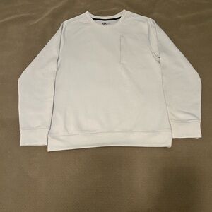 Classic White Crewneck Sweater with Ribbed Cuffs